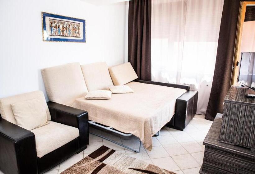 Club Residence Apartments