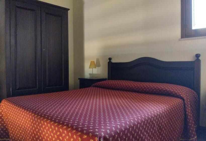 ホテル Agriturismo Masseria La Chiusa