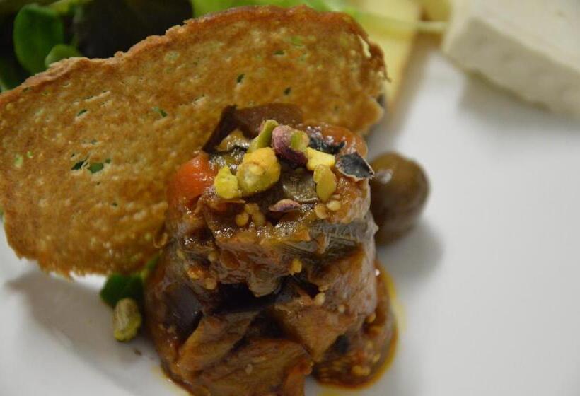 ホテル Agriturismo Masseria La Chiusa