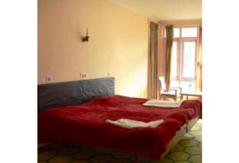 هتل Budget Maharaja