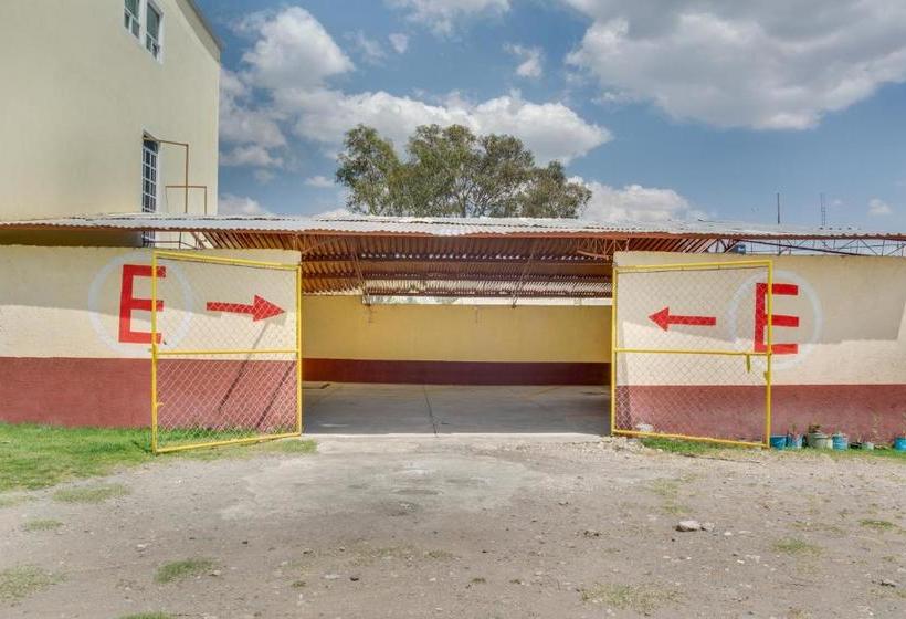 فندق La Frontera