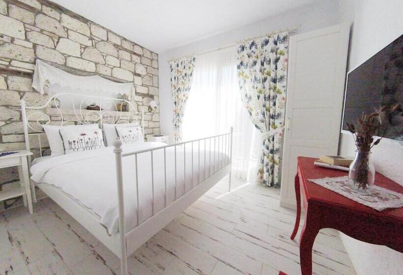 Morisi Konak Butik Otel