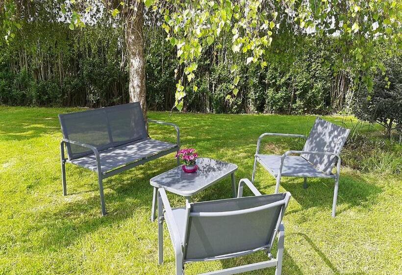 بنسيون A L'ombre Du Mont St Michel