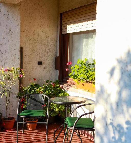 بنسيون Anna Hunor