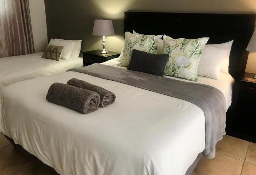 پانسیون Bird's View