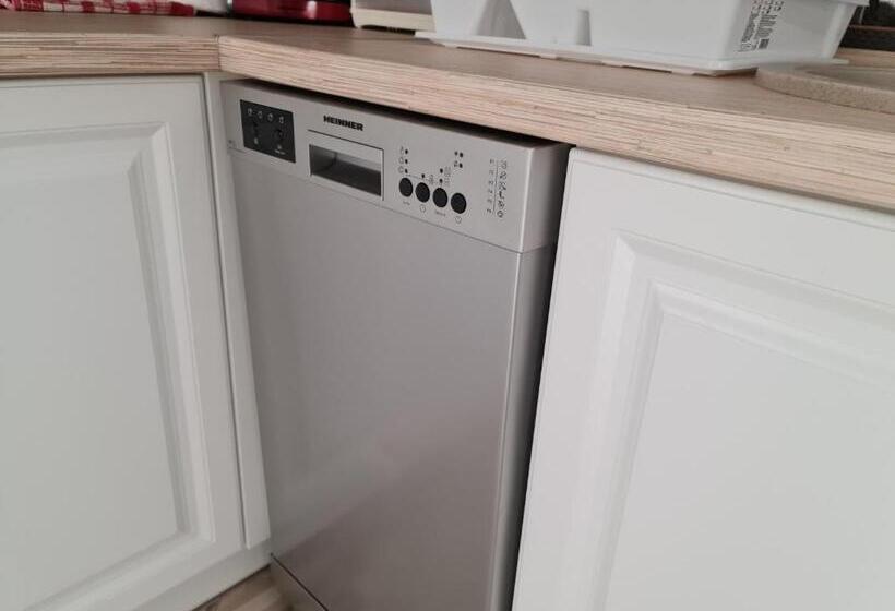 ペンション Borostyán Vendégház