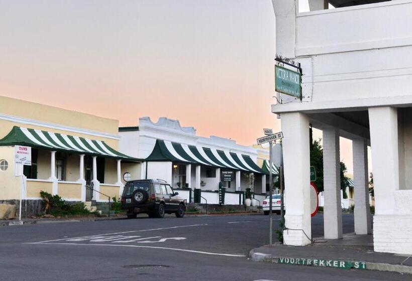 膳宿费 Die Tuishuise & Victoria Manor