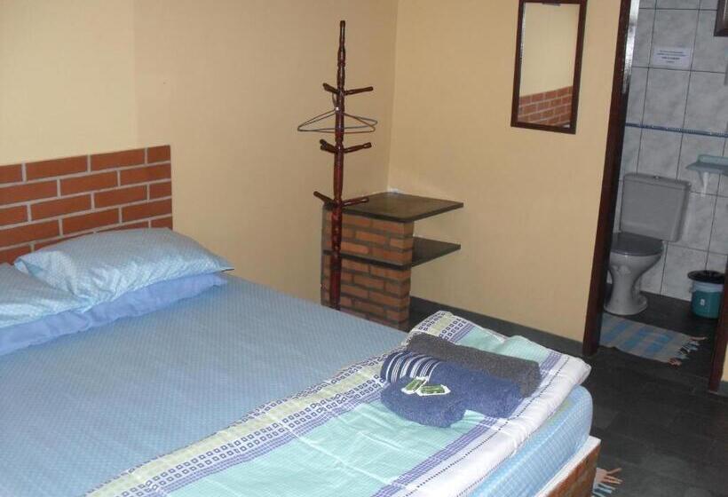 פנסיון Estalagem Tatuí