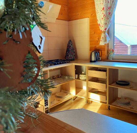 پانسیون Faina House