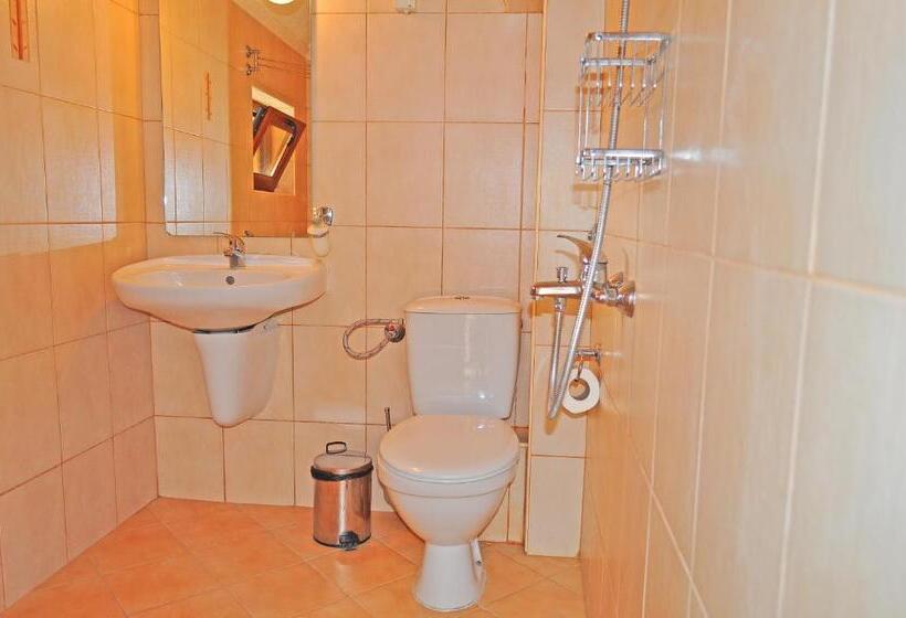 펜션 Family Hotel Daf