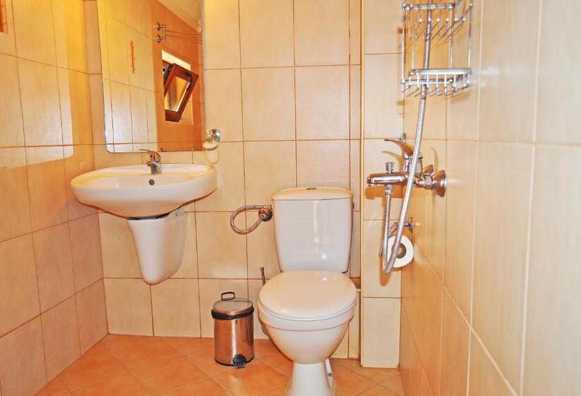 펜션 Family Hotel Daf