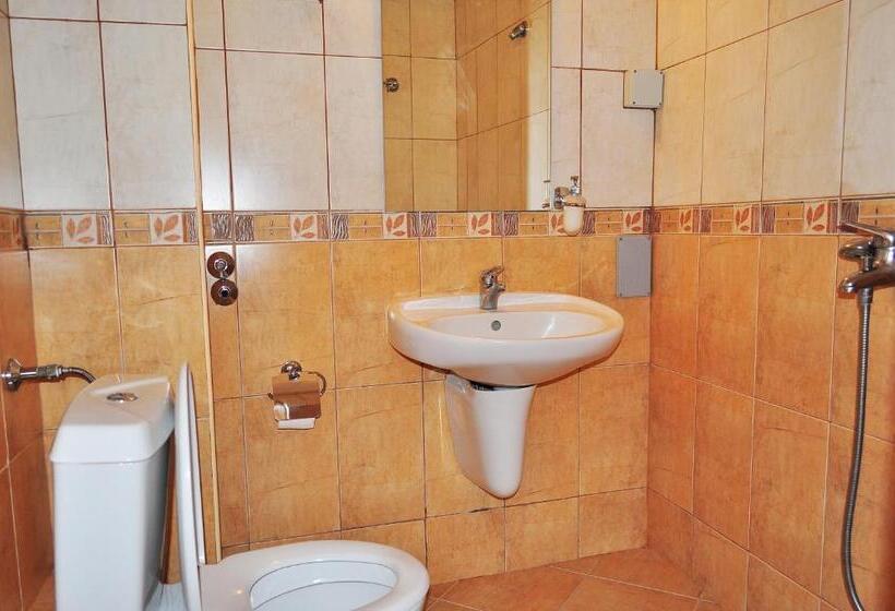 펜션 Family Hotel Daf