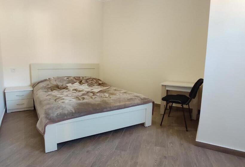 پانسیون Guest House Gelit