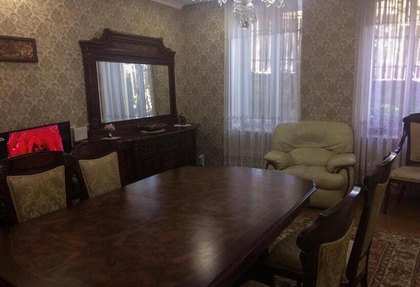 پانسیون Guest House Gelit