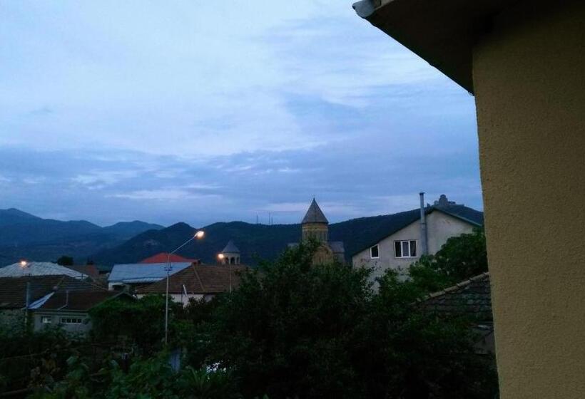 پانسیون Guest House Gelit