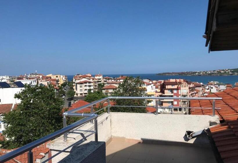 פנסיון Guest House Petrovi