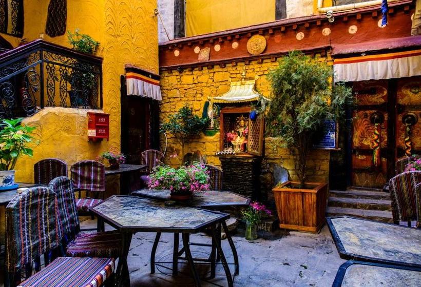 پانسیون House Of Shambhala