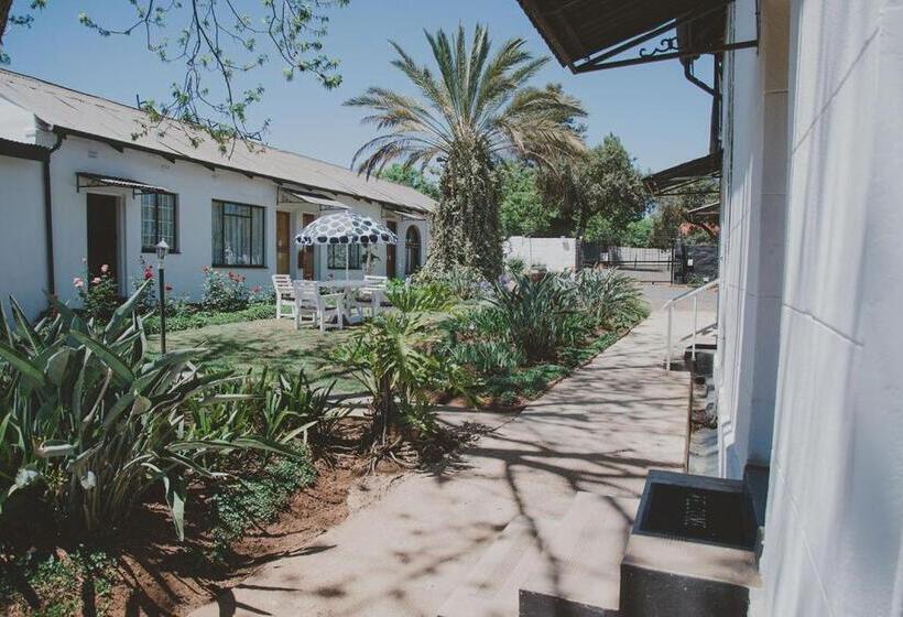 بنسيون Lydenburg Manor Guest House