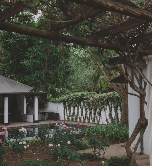 بنسيون Lydenburg Manor Guest House