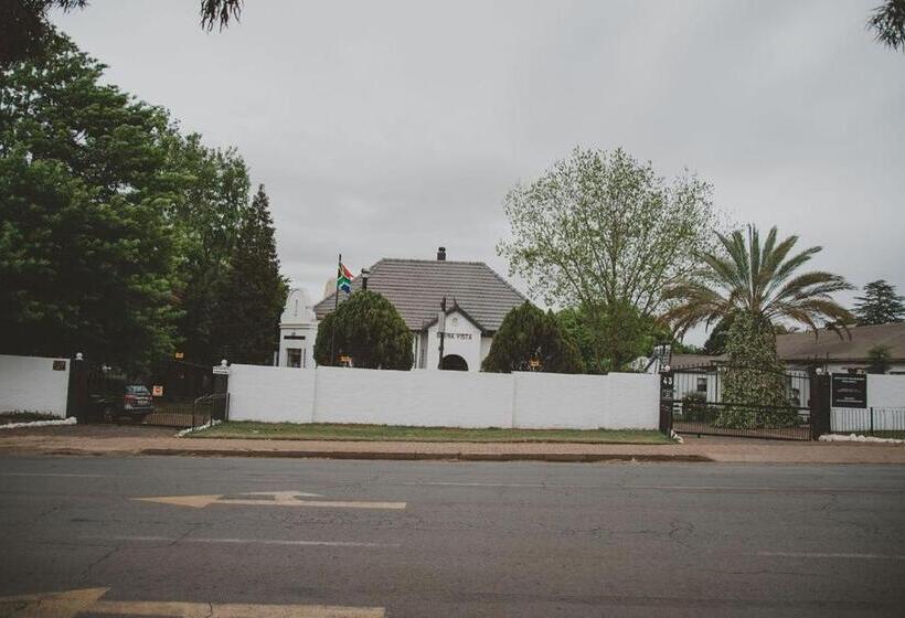 بنسيون Lydenburg Manor Guest House