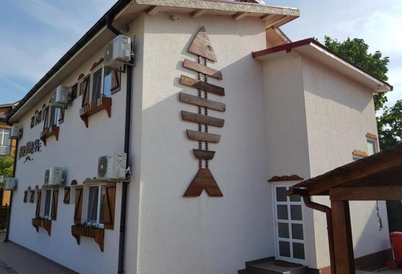 膳宿费 Mar Mari S