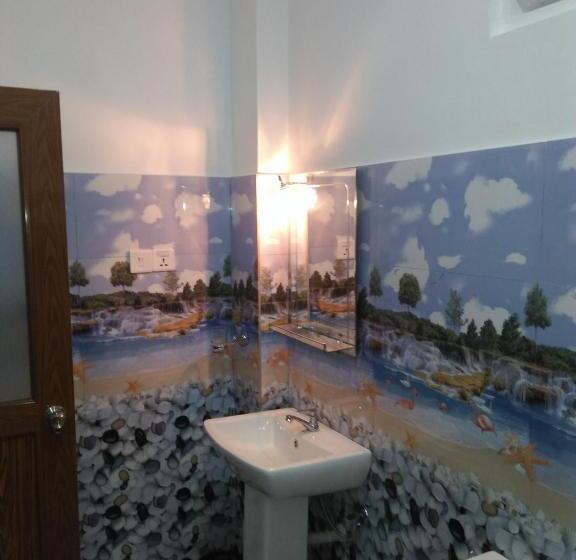 بنسيون Midigama Villa Resort