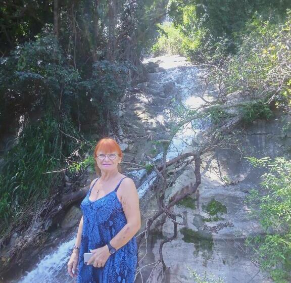 膳宿费 Osheen Family Guest House