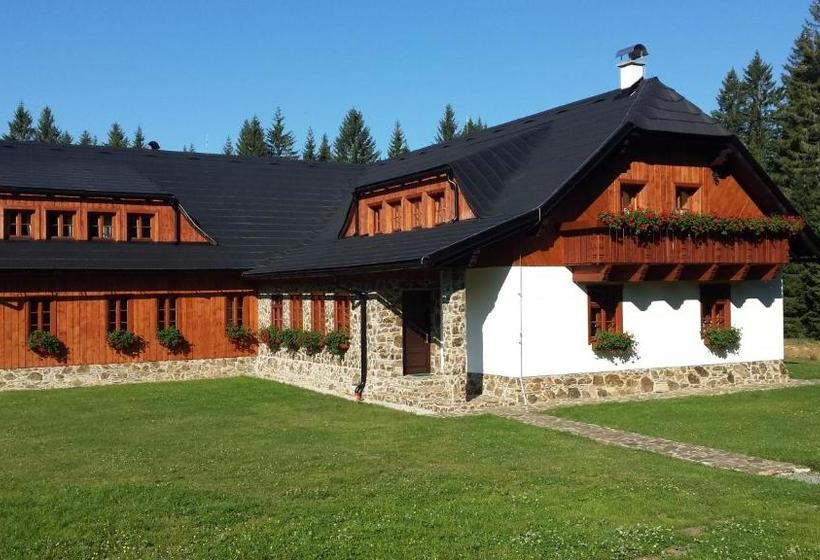 膳宿费 Penzion Nad Kvildou