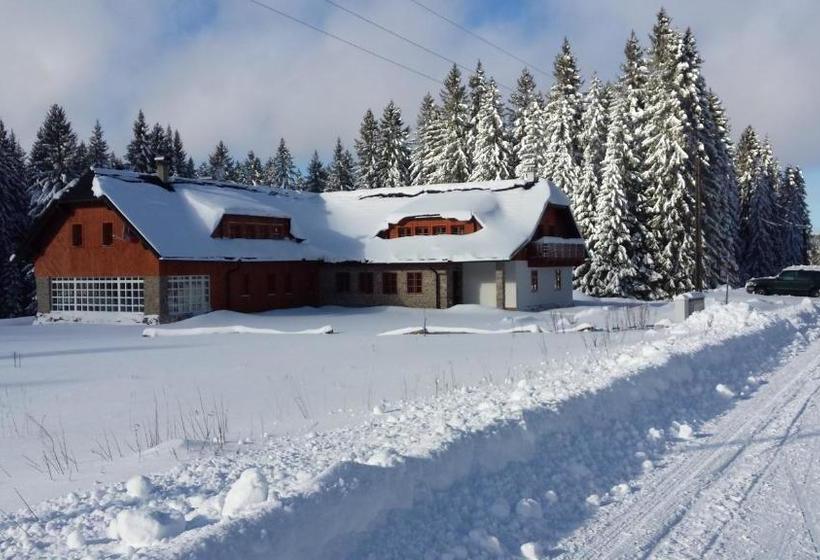 膳宿费 Penzion Nad Kvildou