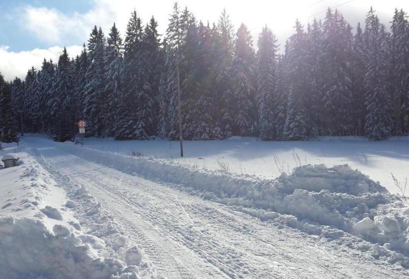 膳宿费 Penzion Nad Kvildou