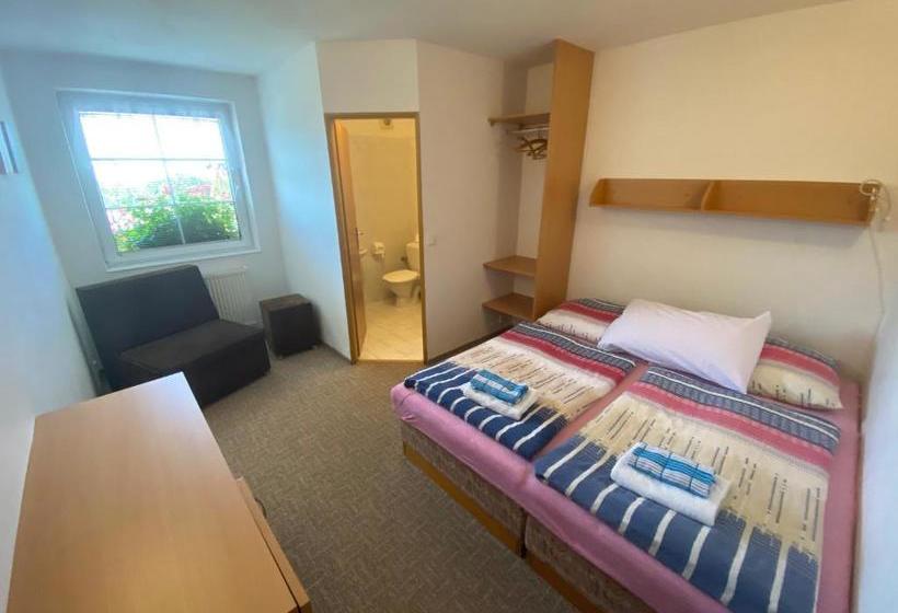 Пансион Penzion V Kolonce