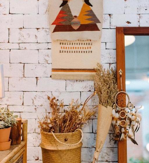 ペンション Pine Cafe &bed