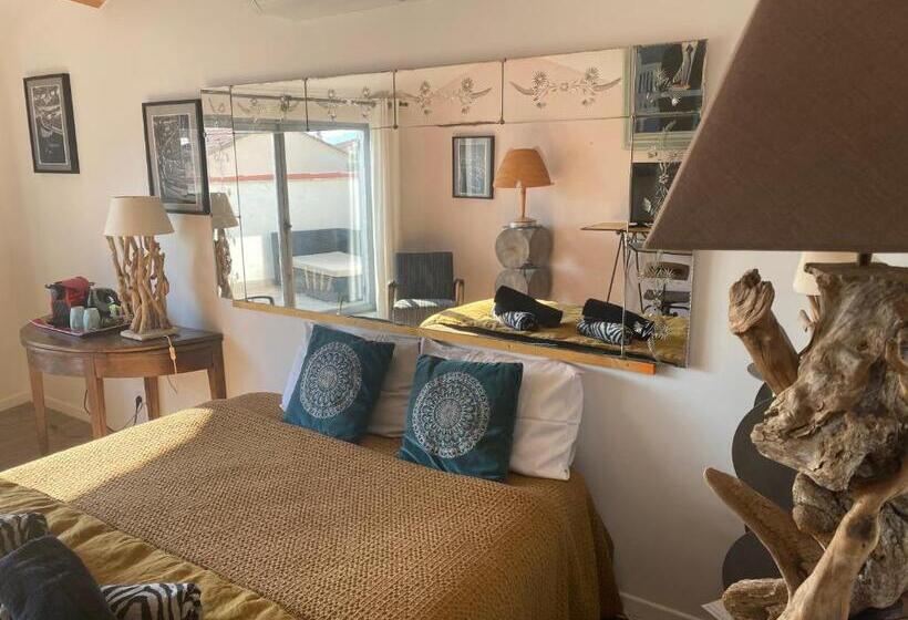 פנסיון Pitibi Maison D Hote