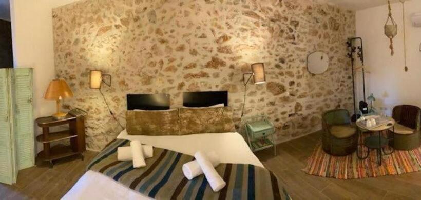 פנסיון Pitibi Maison D Hote