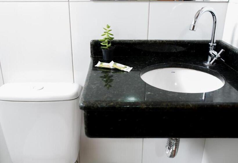 ペンション Pousada Santa Inês