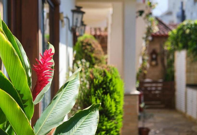 פנסיון Pousada Ubatuba Flats