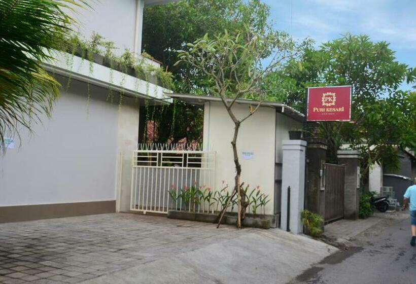 Pensjonat Puri Kesari Guest House