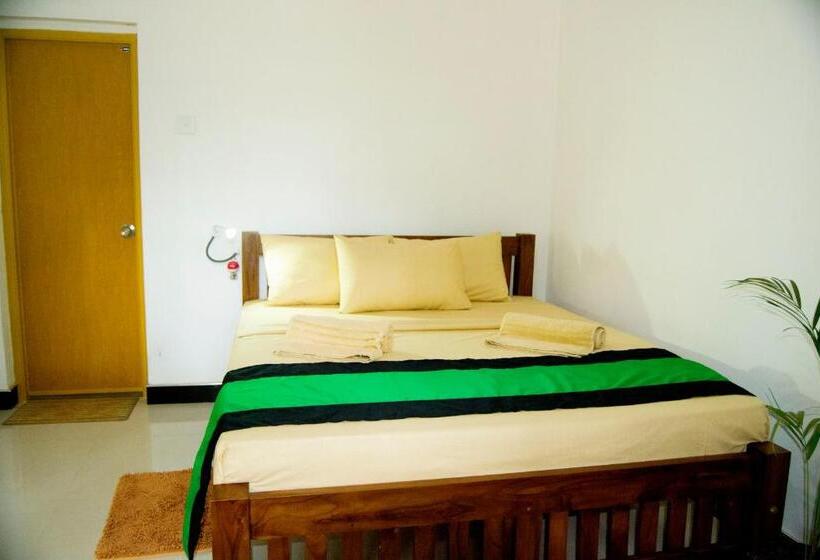 膳宿费 Sigiri Mount Villa & Restaurant