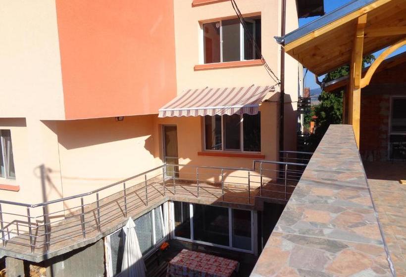 پانسیون Vibo Guesthouse