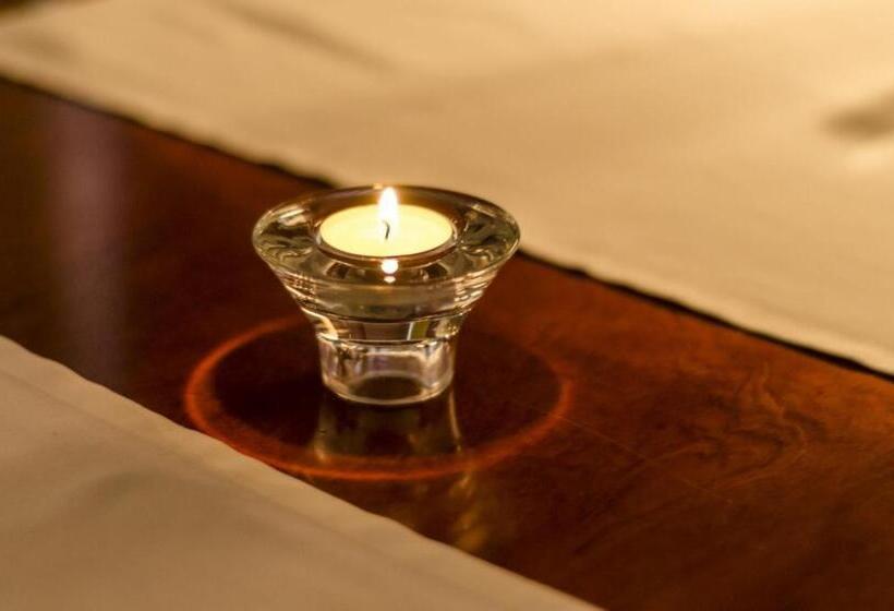 Port Club Pension & Restaurant