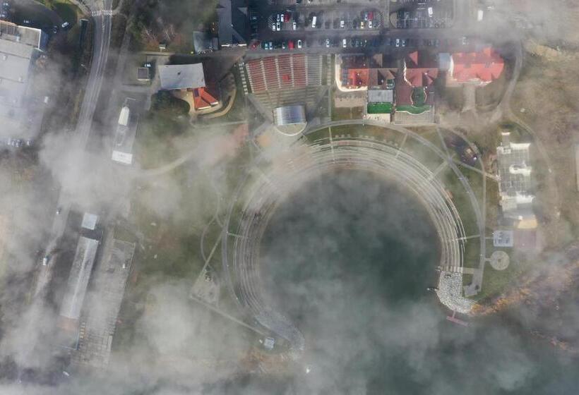 Port Club Pension & Restaurant