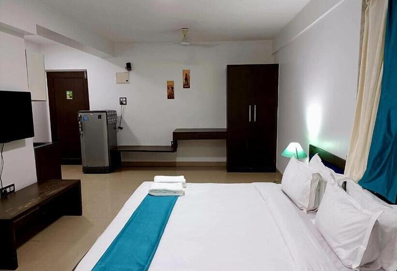 Yoyo Goa, The Apartment