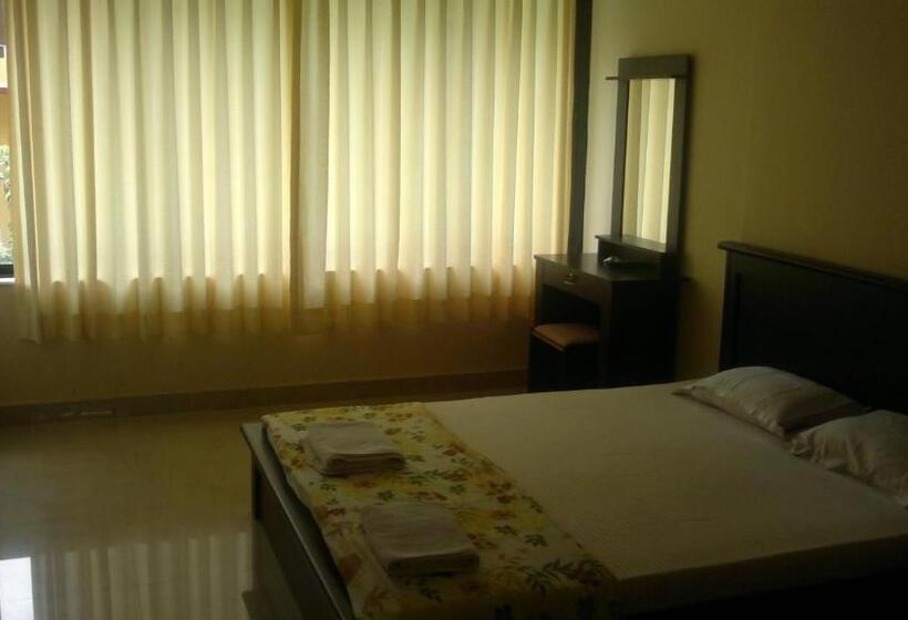 Yoyo Goa, The Apartment