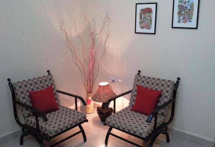 Yoyo Goa, The Apartment