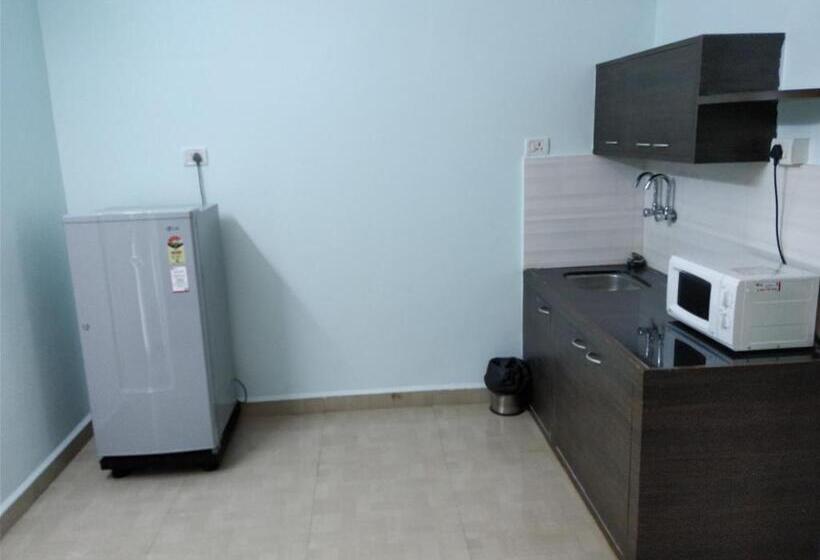 Yoyo Goa, The Apartment