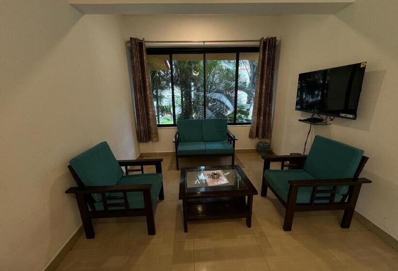 Yoyo Goa, The Apartment