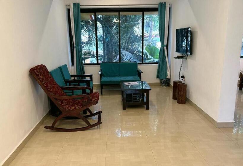 Yoyo Goa, The Apartment