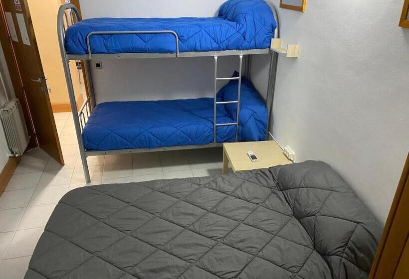 Albergue Las Veletas