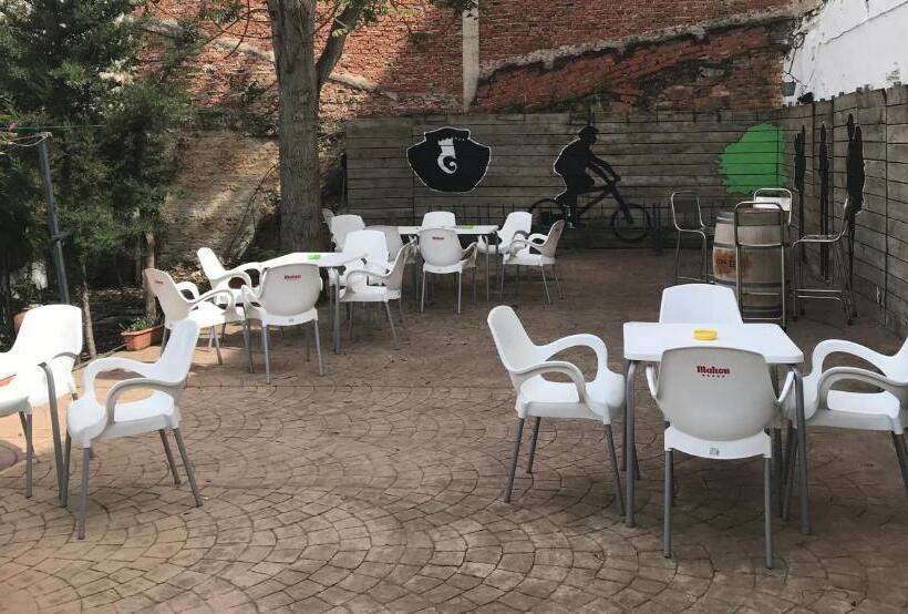 Albergue Las Veletas