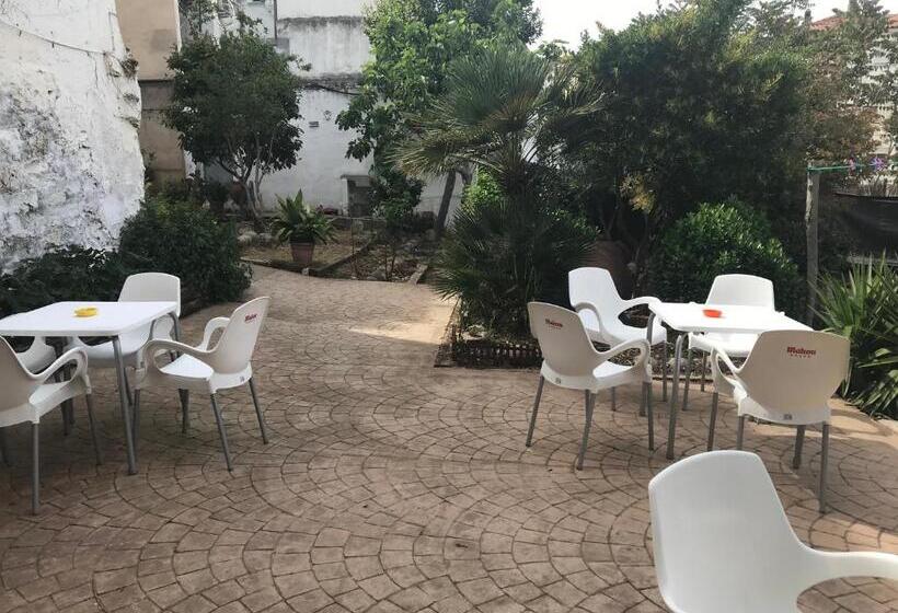 Albergue Las Veletas